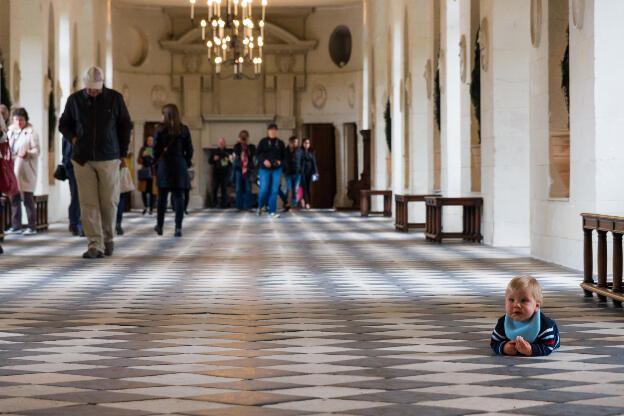 Dans la galerie à Chenonceau