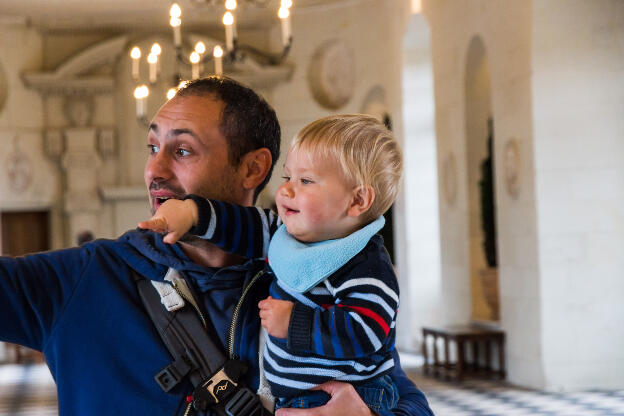 Dans la galerie à Chenonceau