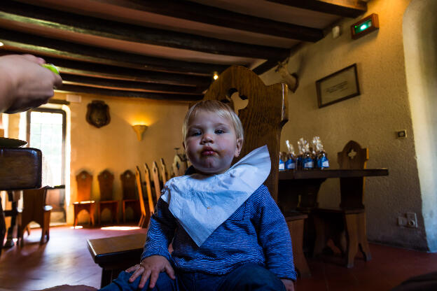 Repas dans une auberge du 15eme