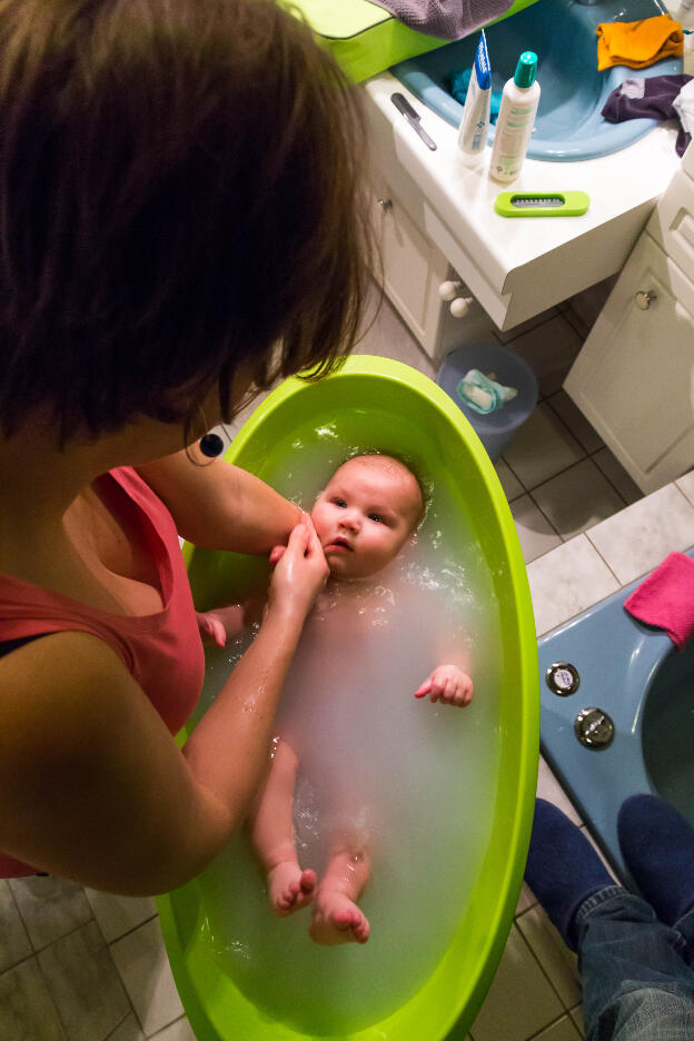 Il ne rentrera bientôt plus dans sa baignoire!